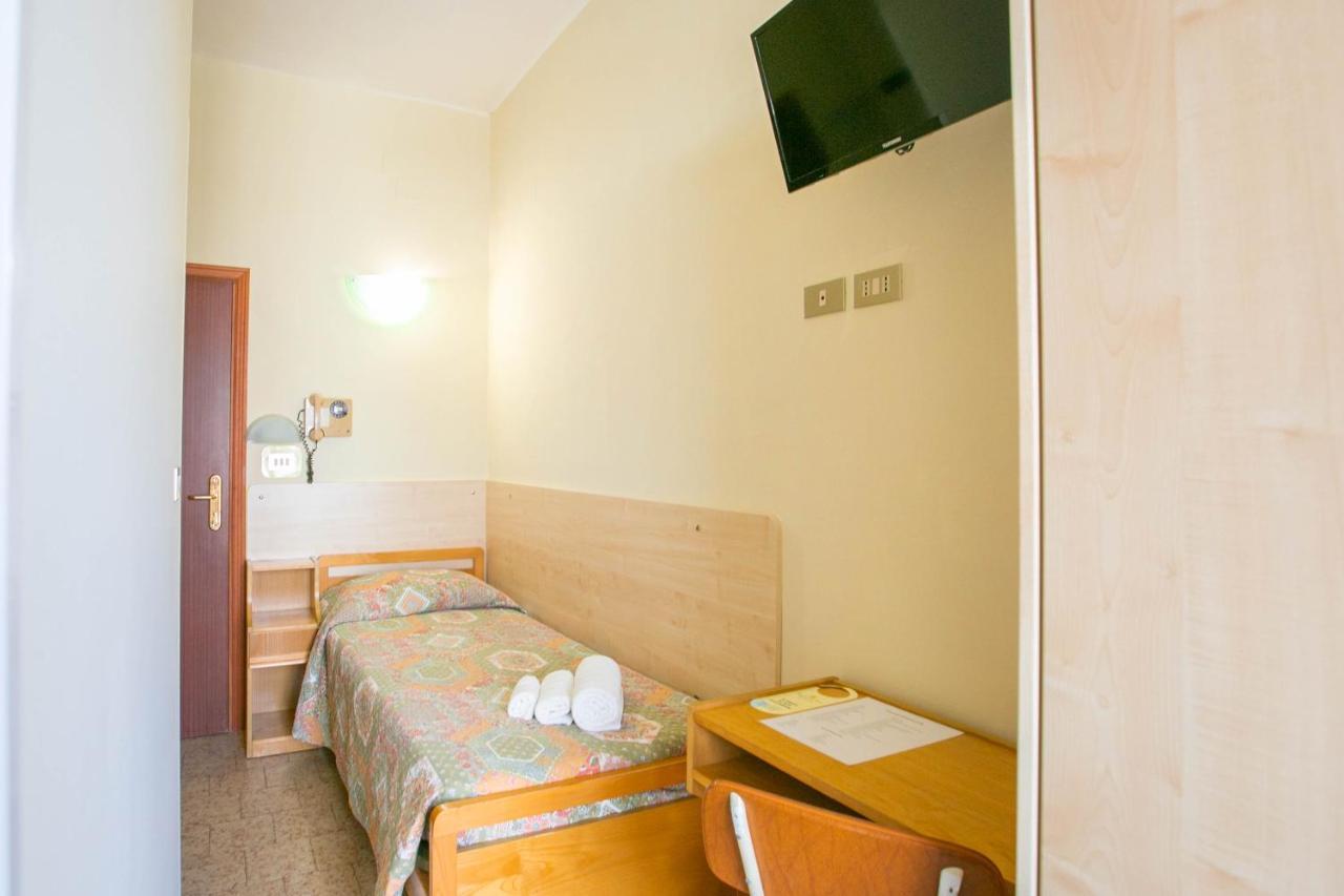 Hotel Ischia Rimini Eksteriør bilde