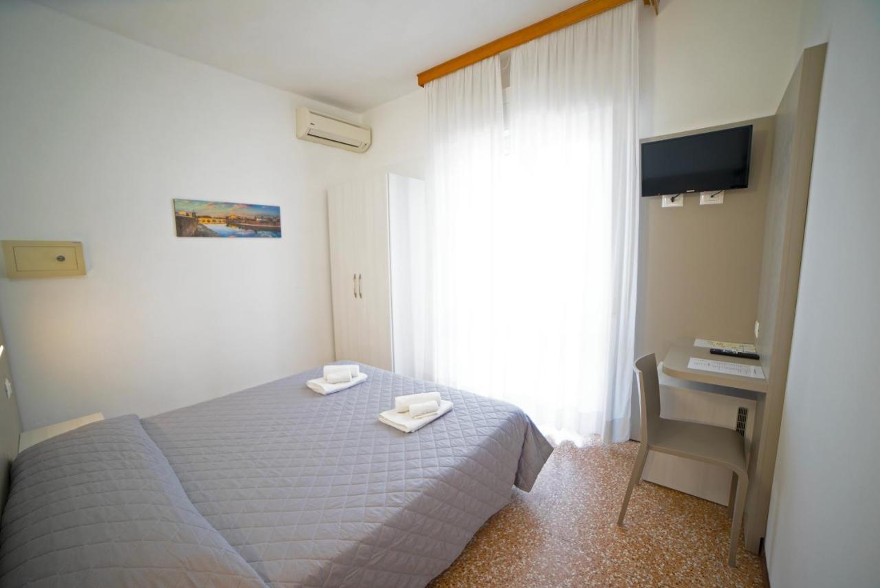 Hotel Ischia Rimini Eksteriør bilde