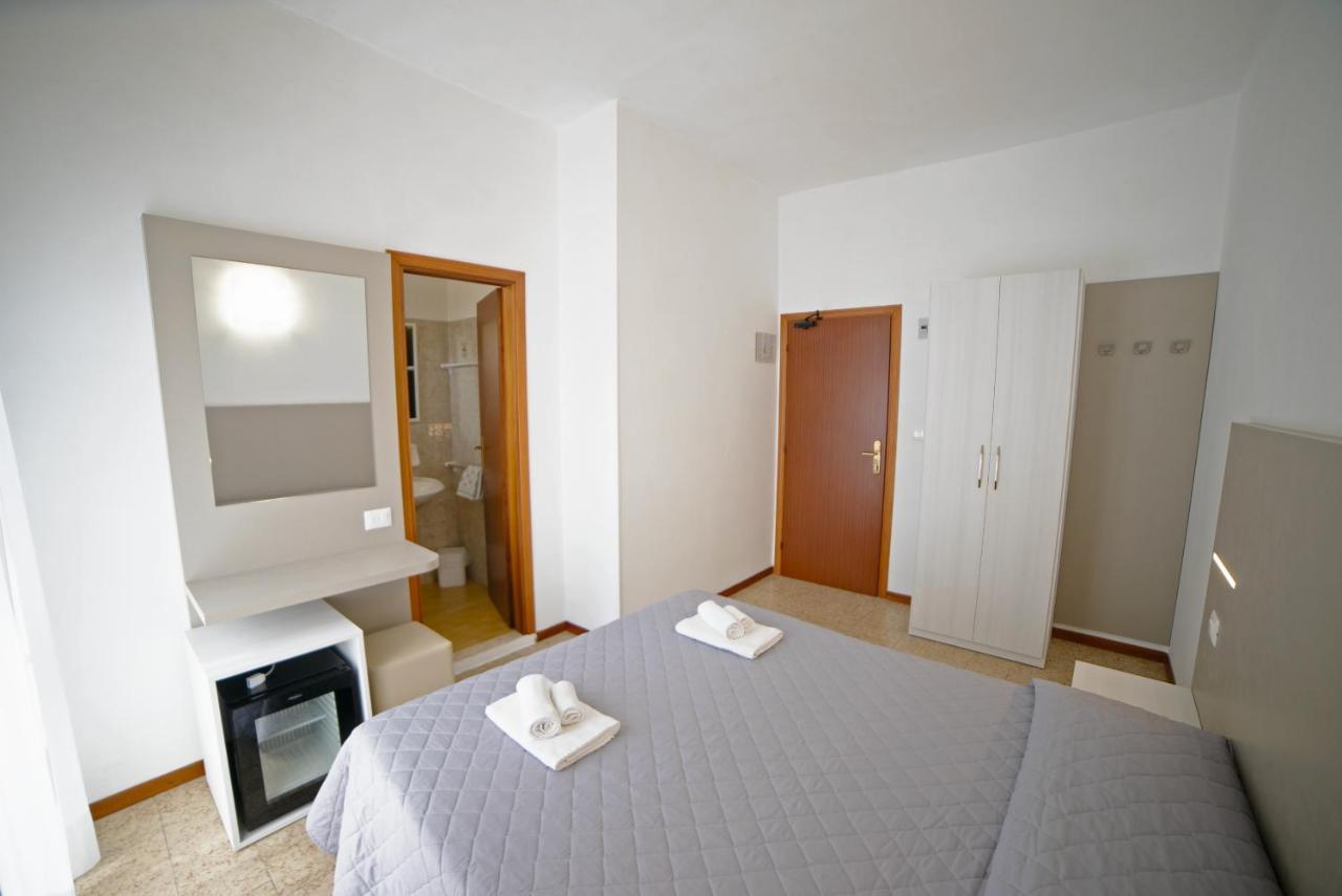 Hotel Ischia Rimini Eksteriør bilde